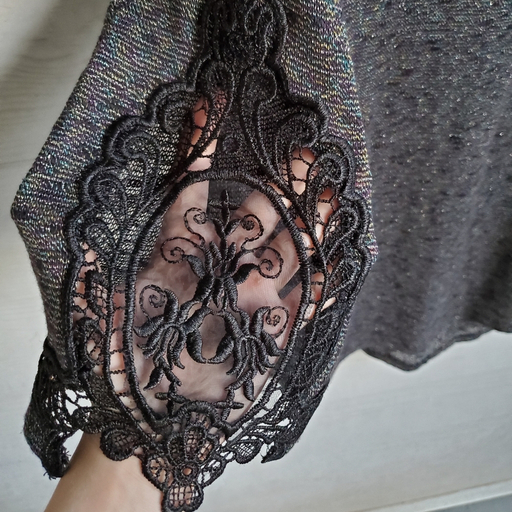 Buckle 3/4 Lace-sleeve Scoop Neck V-back Shimmery Rainbow Metallic Thread Tunic - Picture 11 of 16